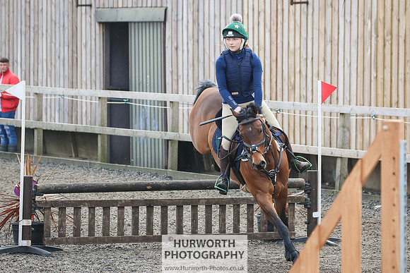 Hurworth ShowCross 315