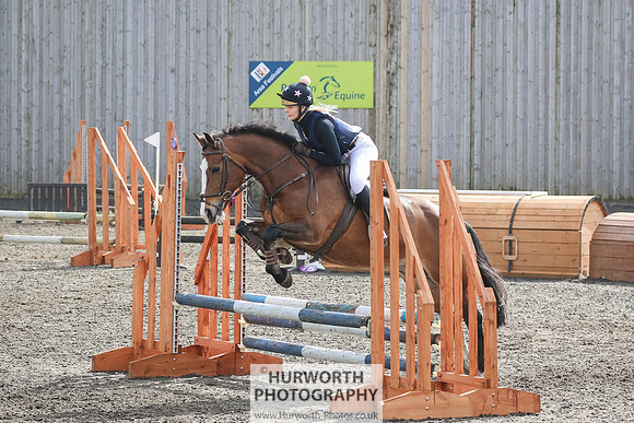 Hurworth ShowCross 321