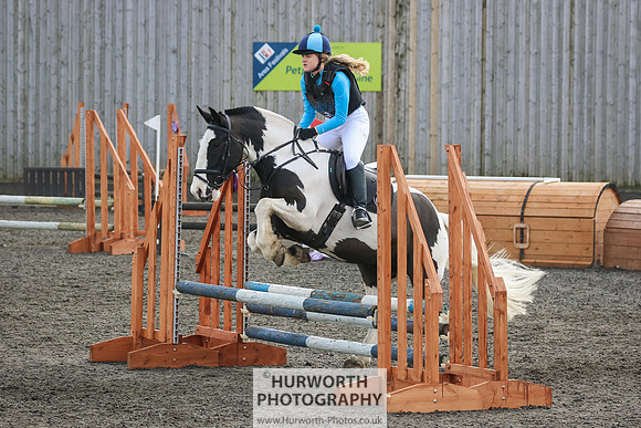 Hurworth ShowCross 332