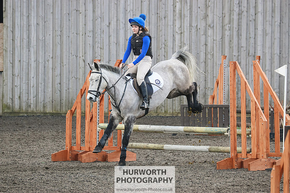 Hurworth ShowCross 421