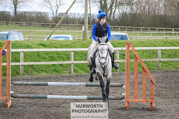Hurworth ShowCross 424