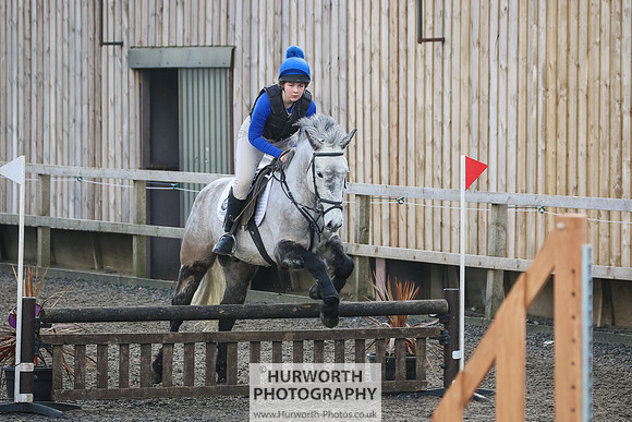 Hurworth ShowCross 432