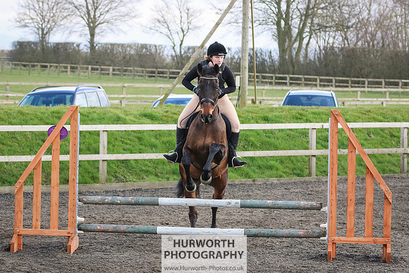 Hurworth ShowCross 435