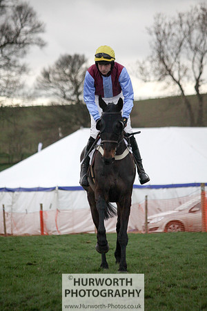 Hurworth Point to Point Maiden Div II 033