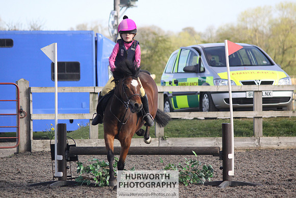 Hurworth Good Friday Show Cross 012