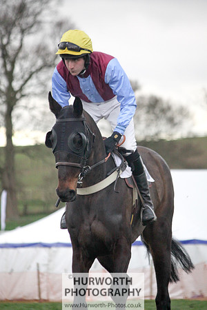 Hurworth Point to Point Maiden Div II 034