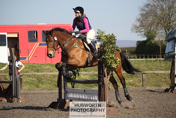 Hurworth Good Friday Show Cross 054