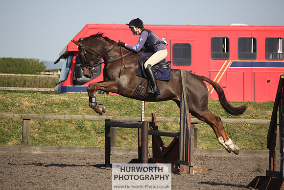 Hurworth Good Friday Show Cross 066