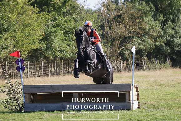 Hurworth Hunter Trial 320