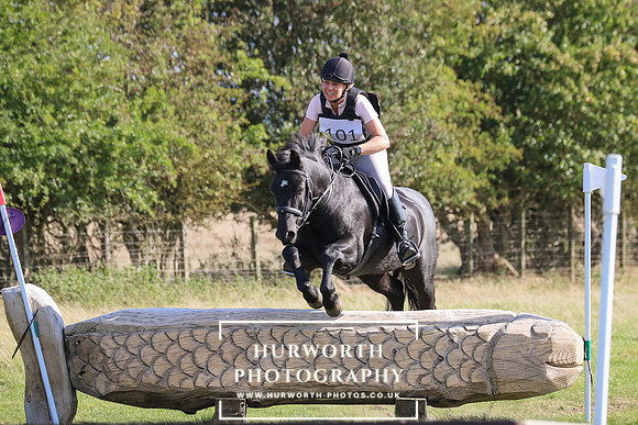 Hurworth Hunter Trial 400