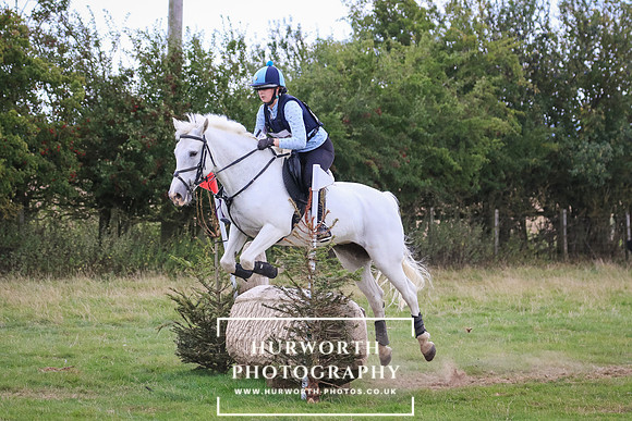 Hurworth Hunter Trial 320