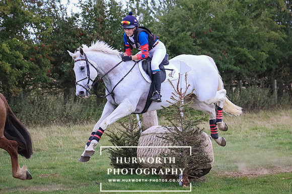 Hurworth Hunter Trial 330