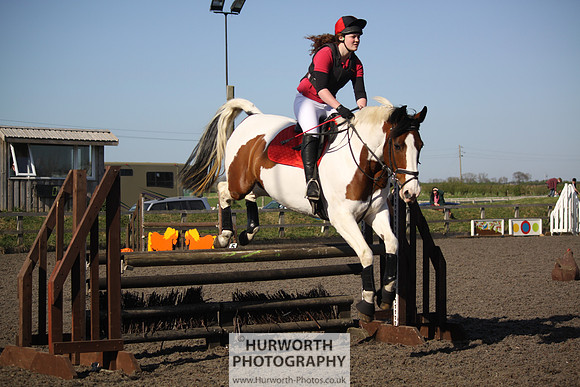 Hurworth Good Friday Show Cross 084