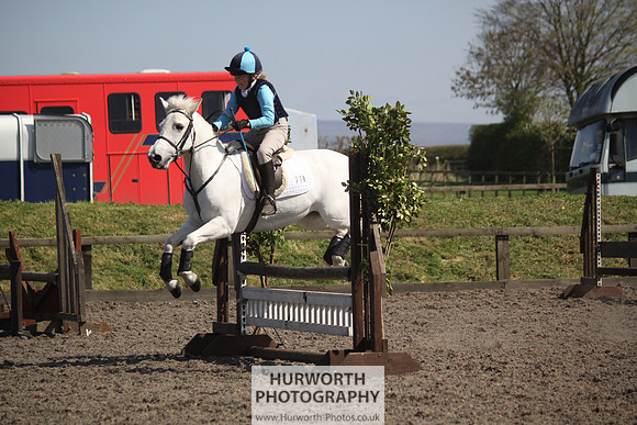 Hurworth Good Friday Show Cross 068