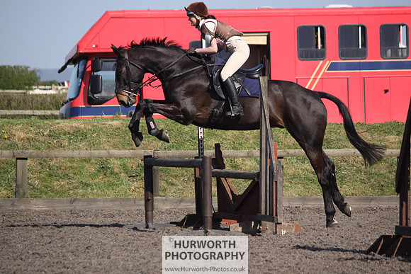 Hurworth Good Friday Show Cross 041