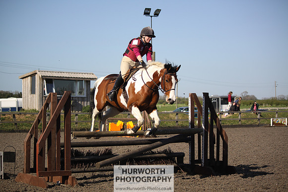 Hurworth Good Friday Show Cross 045