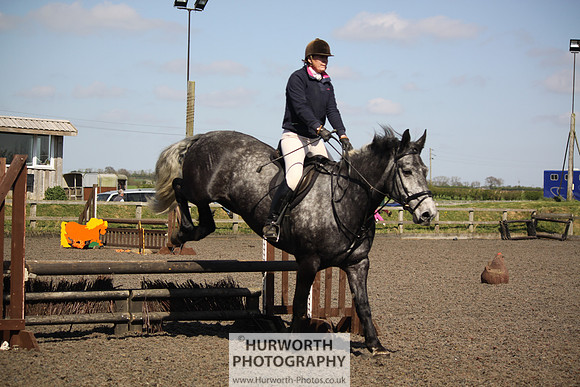 Hurworth Good Friday Show Cross 092