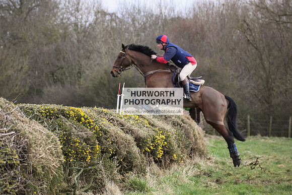 Hurworth Hunt Hedge Hop 089
