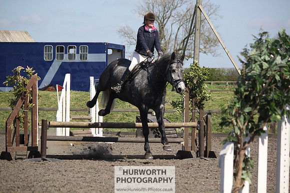 Hurworth Good Friday Show Cross 095