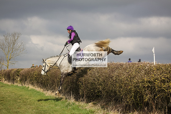 Hurworth Hunt Hedge Hop 040