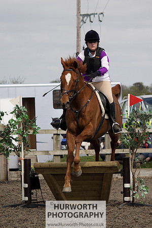 Hurworth Good Friday Show Cross 030