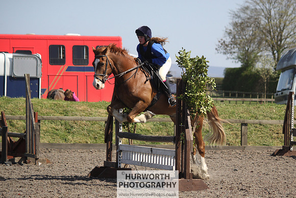 Hurworth Good Friday Show Cross 086