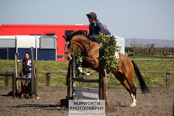 Hurworth Good Friday Show Cross 022