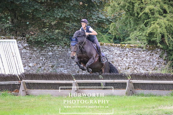 Hurworth Pleasure Ride 180