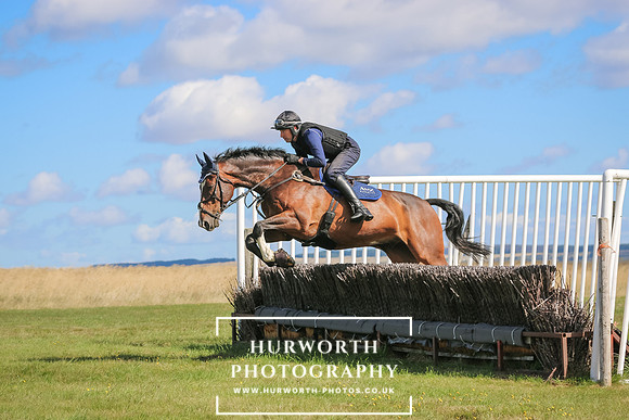 Hurworth Pleasure Ride 80