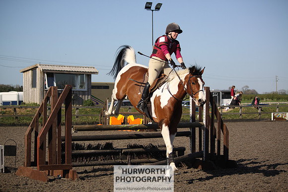Hurworth Good Friday Show Cross 046