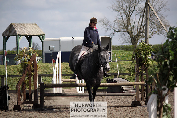 Hurworth Good Friday Show Cross 052