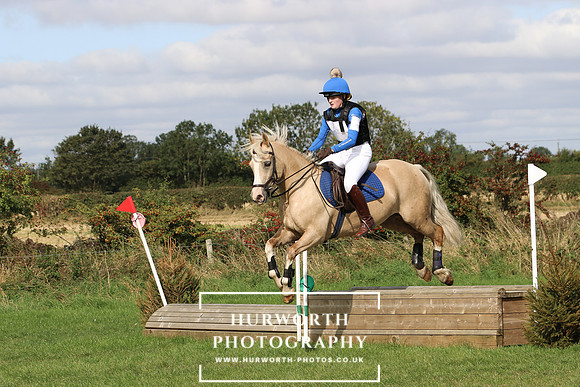 Hurworth Hunter Trial 404