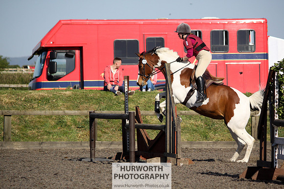 Hurworth Good Friday Show Cross 051
