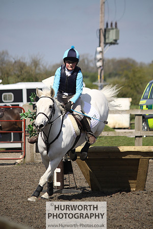 Hurworth Good Friday Show Cross 073
