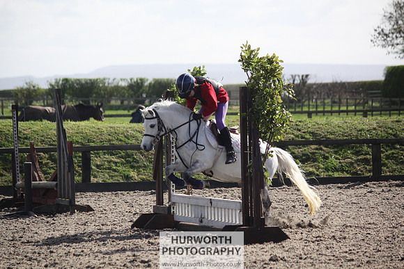 Hurworth Good Friday Show Cross 050