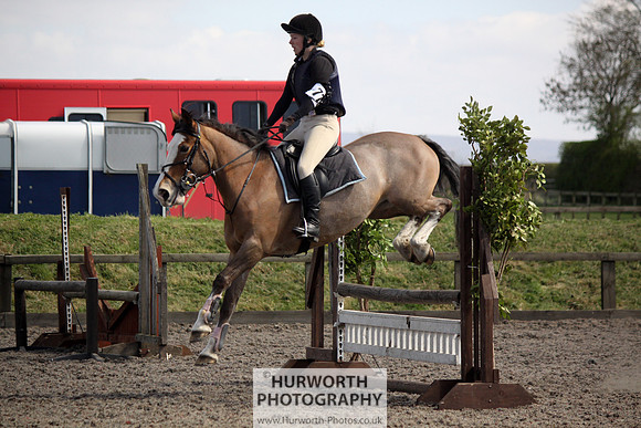Hurworth Good Friday Show Cross 185