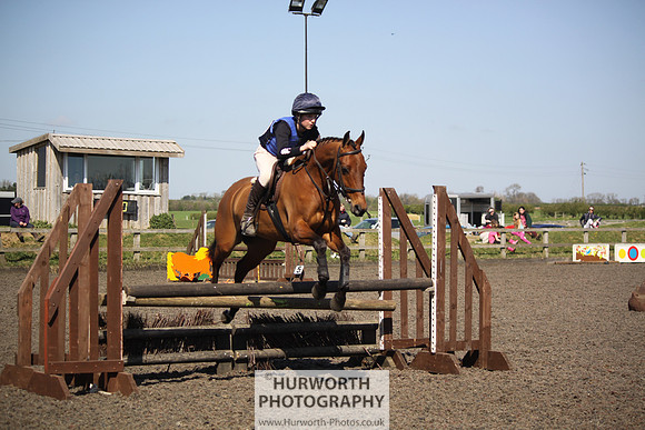 Hurworth Good Friday Show Cross 031
