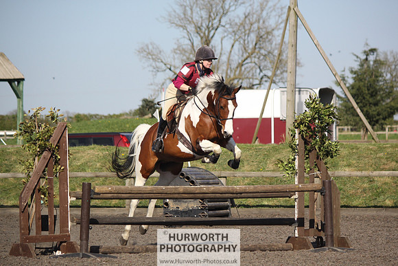 Hurworth Good Friday Show Cross 049