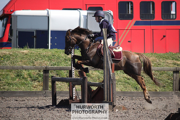 Hurworth Good Friday Show Cross 028