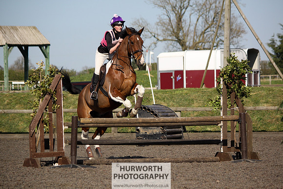 Hurworth Good Friday Show Cross 021