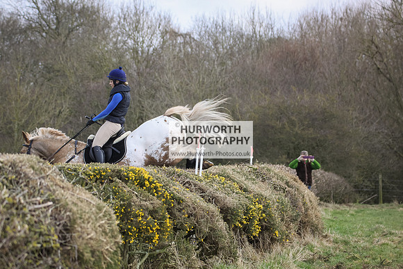Hurworth Hunt Hedge Hop 087
