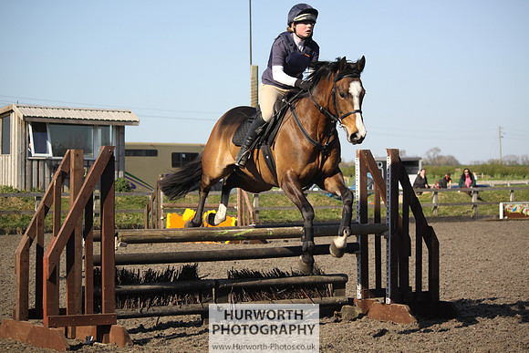 Hurworth Good Friday Show Cross 057