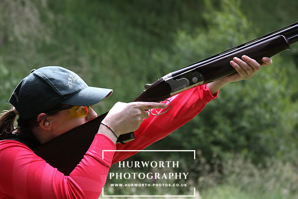 Ladies Shooting 003