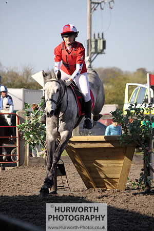 Hurworth Good Friday Show Cross 082