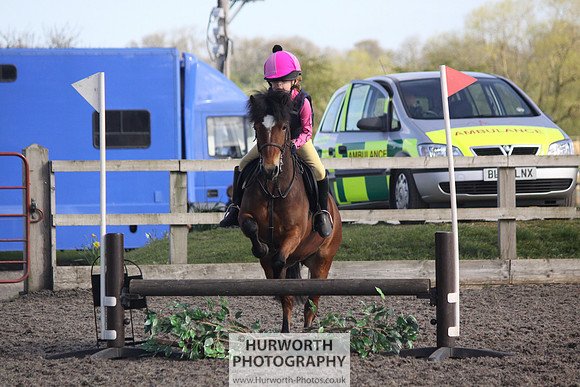 Hurworth Good Friday Show Cross 010
