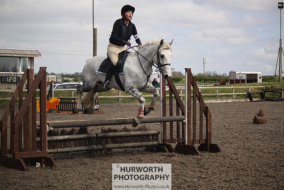 Hurworth Good Friday Show Cross 039