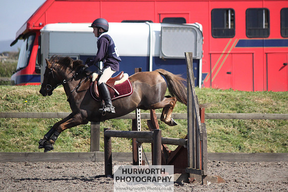 Hurworth Good Friday Show Cross 029