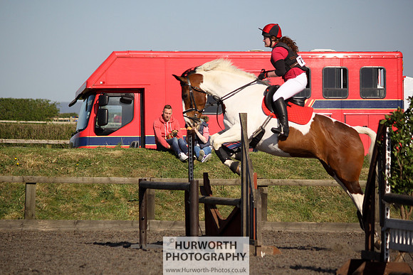 Hurworth Good Friday Show Cross 089