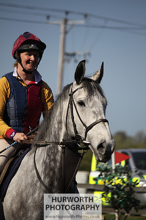 Hurworth Good Friday Show Cross 010