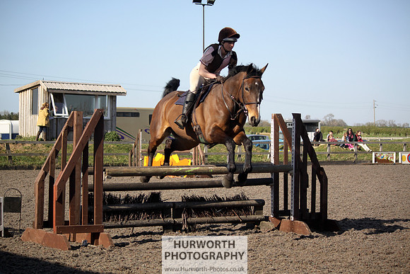Hurworth Good Friday Show Cross 102